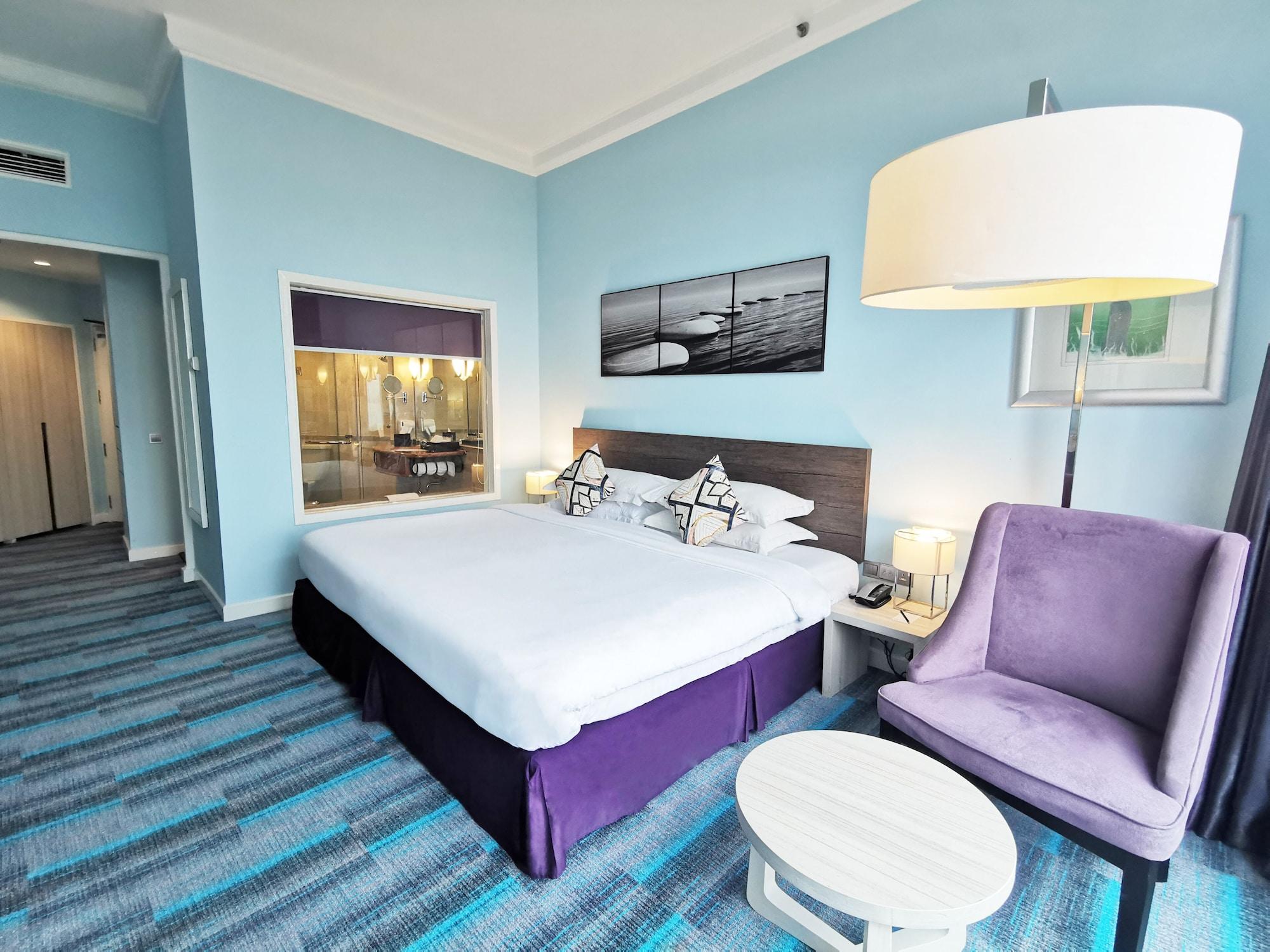 Thistle Johor Bahru Exterior foto Deluxe Room